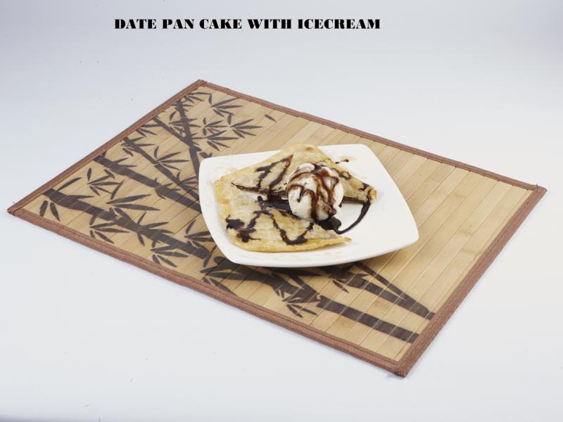 Date Pan Cake With Ice Cream